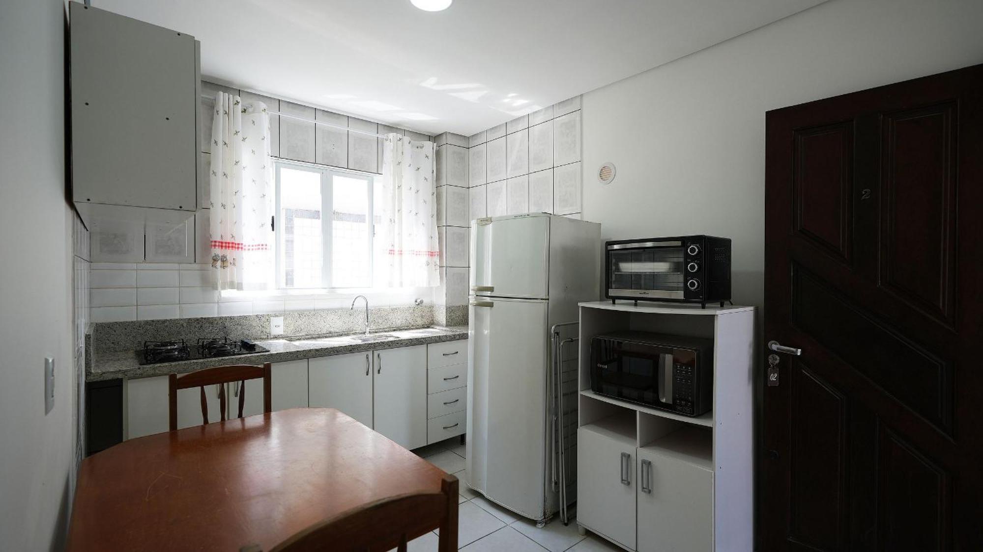 Residencial Adolfo - Mestre Naro Bombinhas Exterior photo