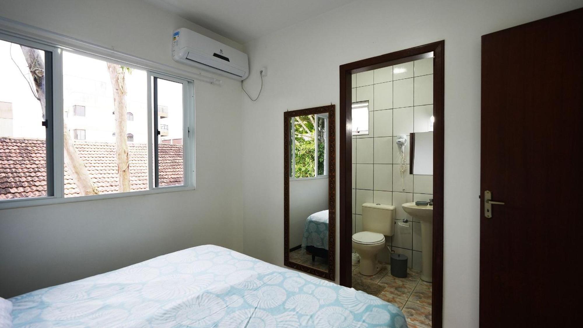 Residencial Adolfo - Mestre Naro Bombinhas Exterior photo
